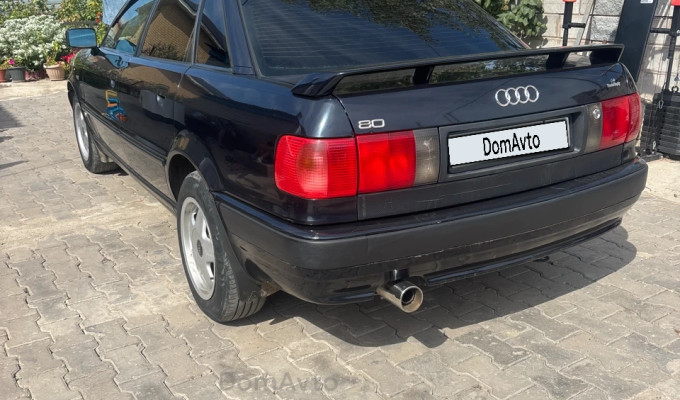 Audi 80 1994 года