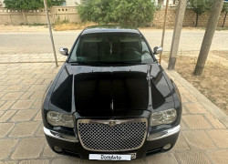 Chrysler 300C 2006 года