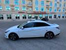 Hyundai Elantra 2021 года