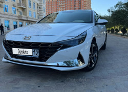 Hyundai Elantra 2021 года