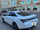 Hyundai Elantra 2021 года