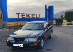 Toyota Avalon 1995 года