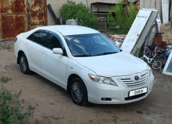 Toyota Camry 2008 года
