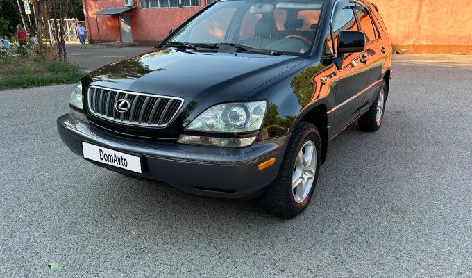 Lexus RX 2001 года