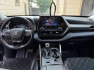 Toyota Highlander 2021 года
