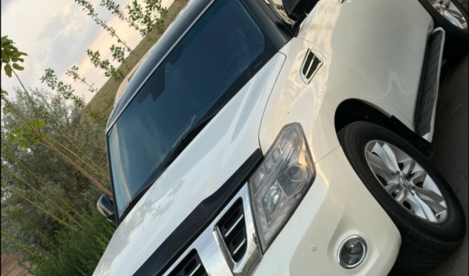 Nissan Patrol 2011 года