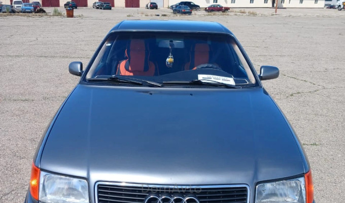 Audi 100 1991 года