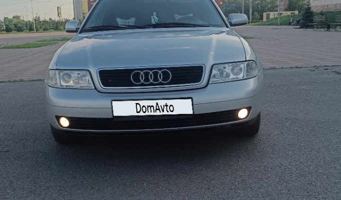 Audi A4 1999 года