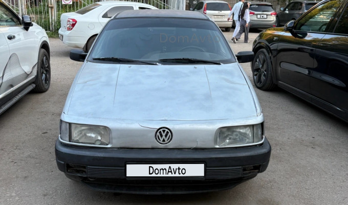 Volkswagen Passat 1989 года