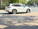Toyota Highlander 2021 года
