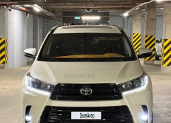 Toyota Highlander 2017 года