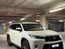 Toyota Highlander 2017 года