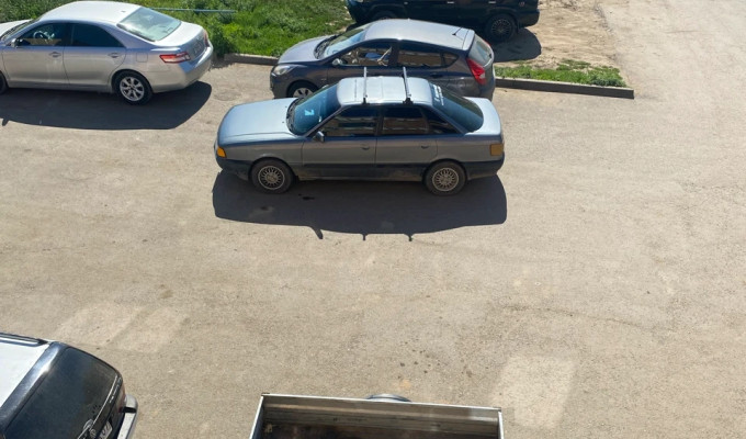 Audi 80 1990 года