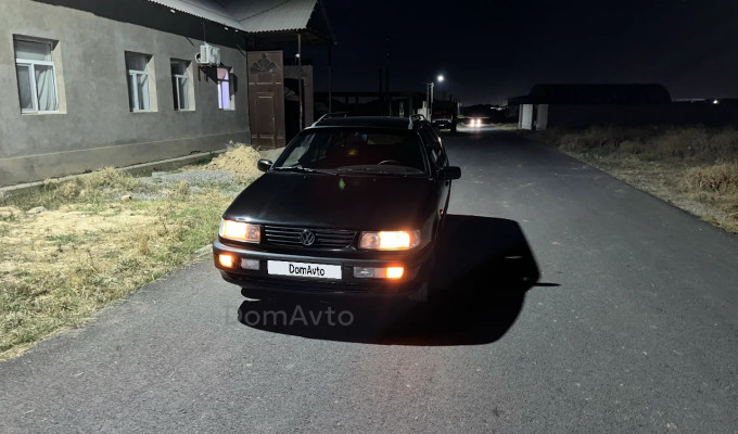 Volkswagen Passat 1995 года