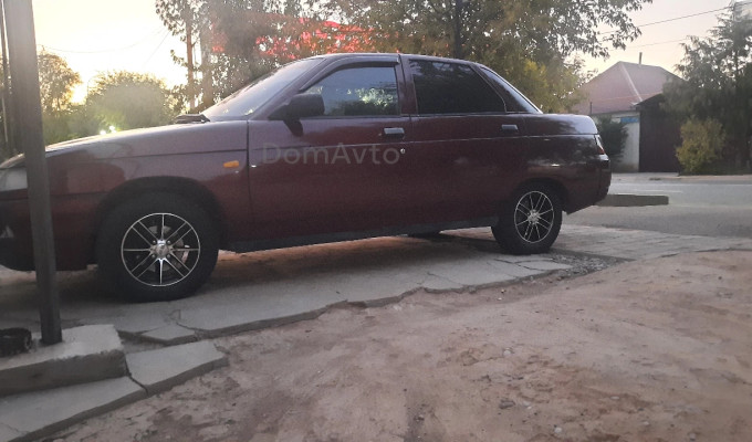 ВАЗ (Lada) 2110 2004 года