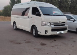 Toyota Hiace 2014 года