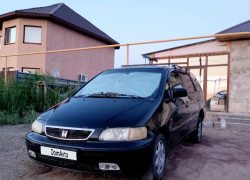 Honda Shuttle 1999 года