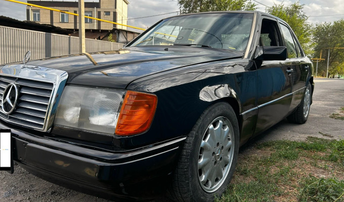 Mercedes-Benz E-Класс 1991 года