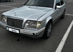 Mercedes-Benz E-Класс 1994 года