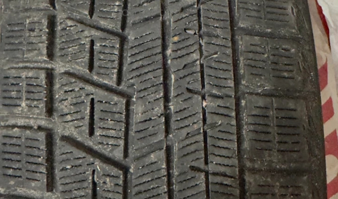 Зимние шины Yokohama 215/60/R17