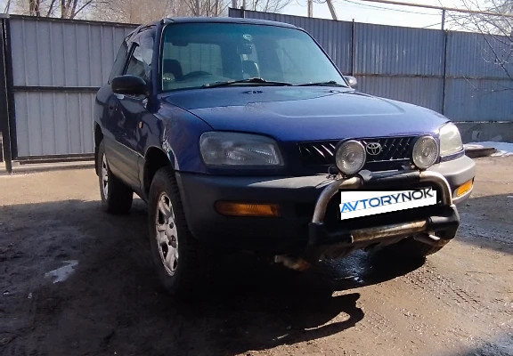 Toyota RAV4 1995 года