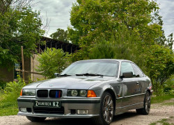 BMW 3 серия 1993 года