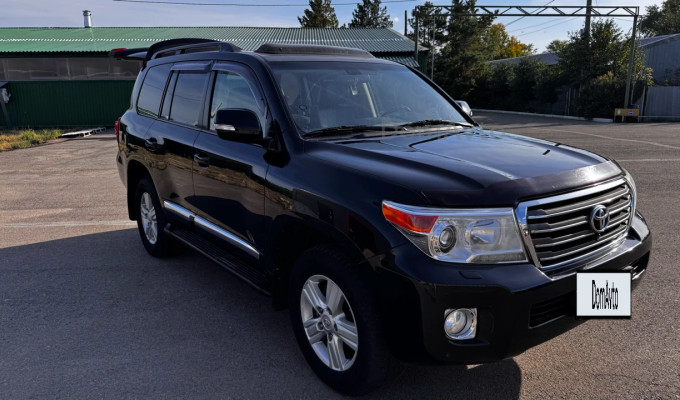 Toyota Land Cruiser 2014 года