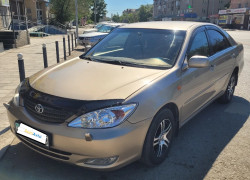 Toyota Camry 2003 года