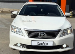 Toyota Camry 2014 года