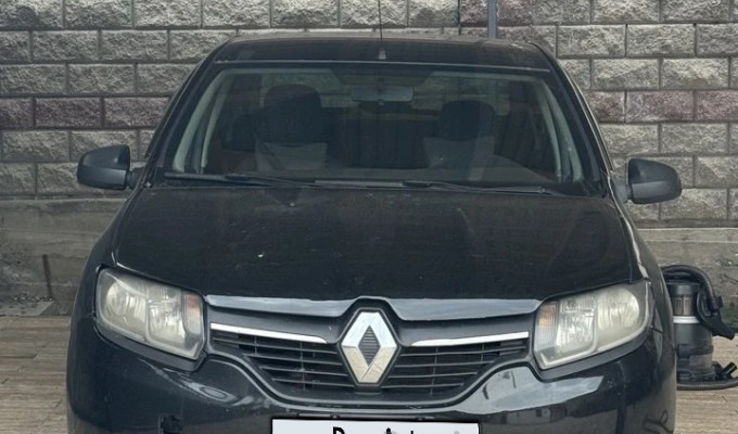 Renault Logan 2016 года