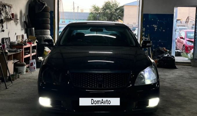 Toyota Crown 2006 года