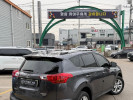 Toyota RAV4 2015 года