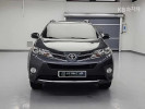 Toyota RAV4 2015 года