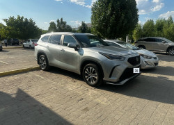 Toyota Highlander 2023 года