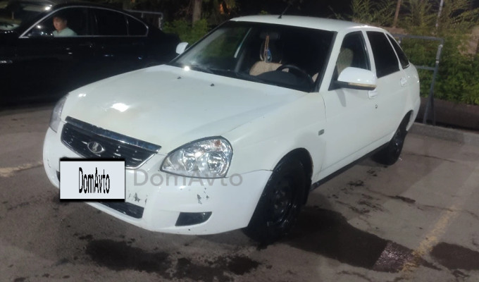 ВАЗ (Lada) Priora 2012 года
