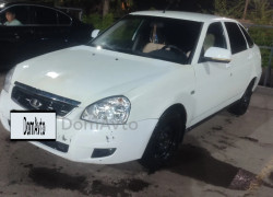 ВАЗ (Lada) Priora 2012 года