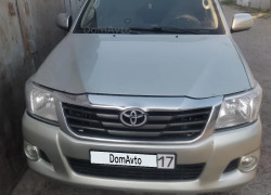 Toyota Hilux 2013 года