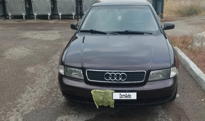 Audi A4 1995 года