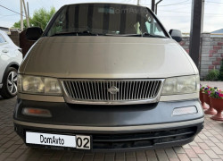 Nissan Largo 1997 года