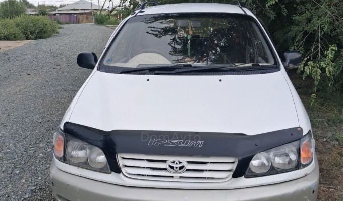 Toyota Ipsum 1997 года