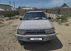 Nissan Pathfinder 1998 года