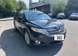 Toyota Venza 2011 года