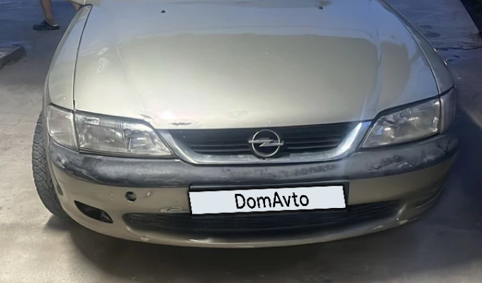 Opel Vectra 1998 года