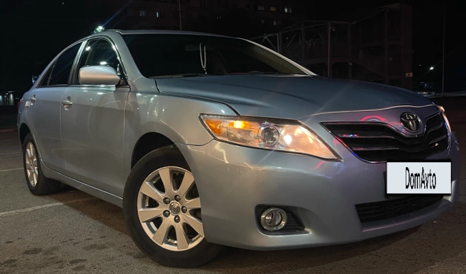 Toyota Camry 2009 года