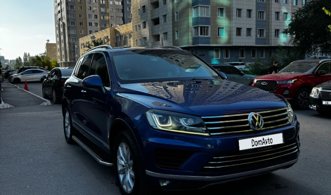 Volkswagen Touareg 2014 года