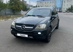Mercedes-Benz ML-Класс 2005 года
