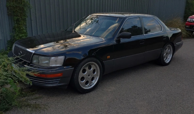 Lexus LS 1992 года