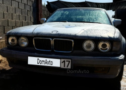 BMW 7 серия 1992 года