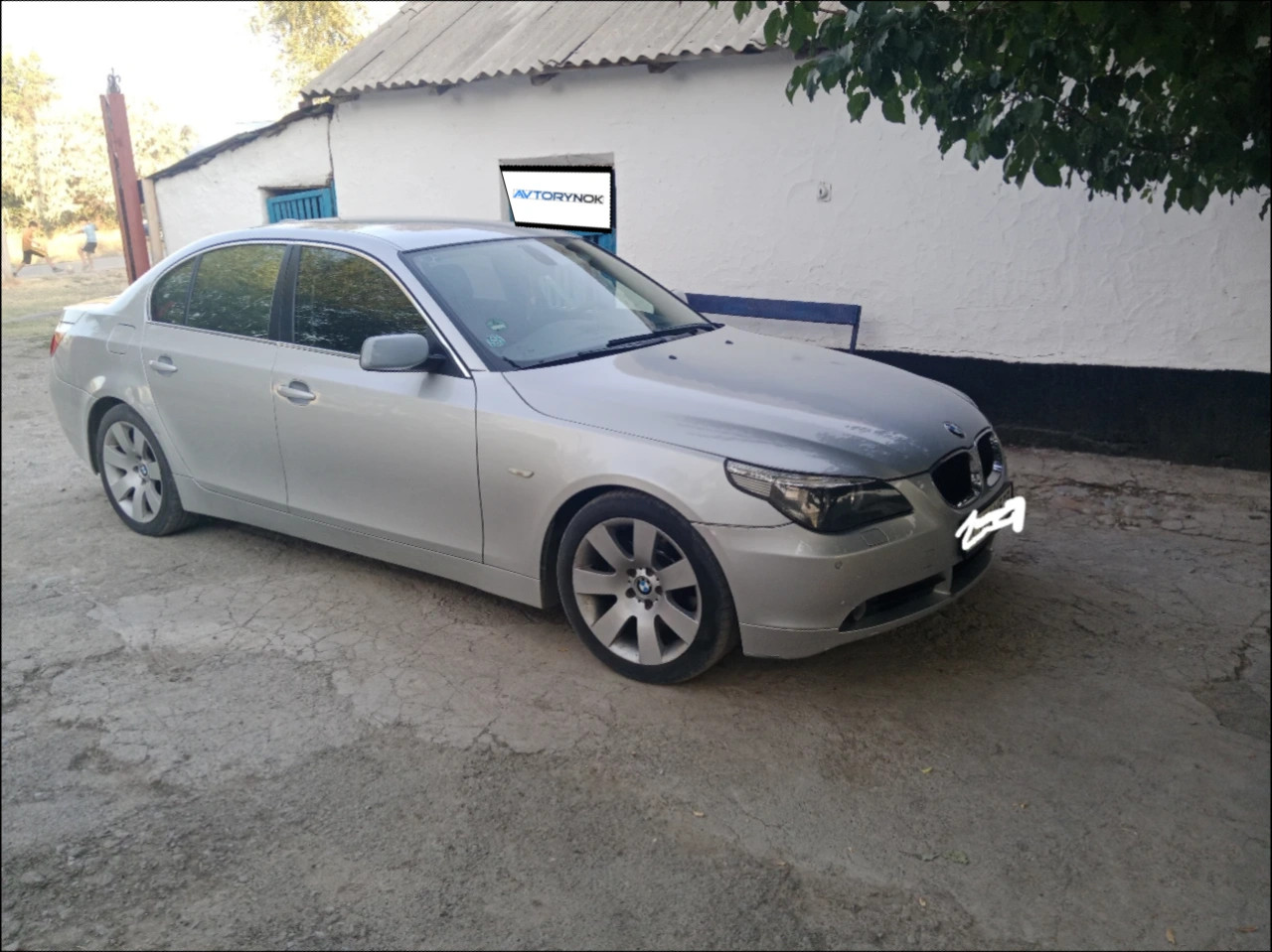 BMW 5 Series, 2005