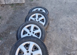 продам резину с дисками